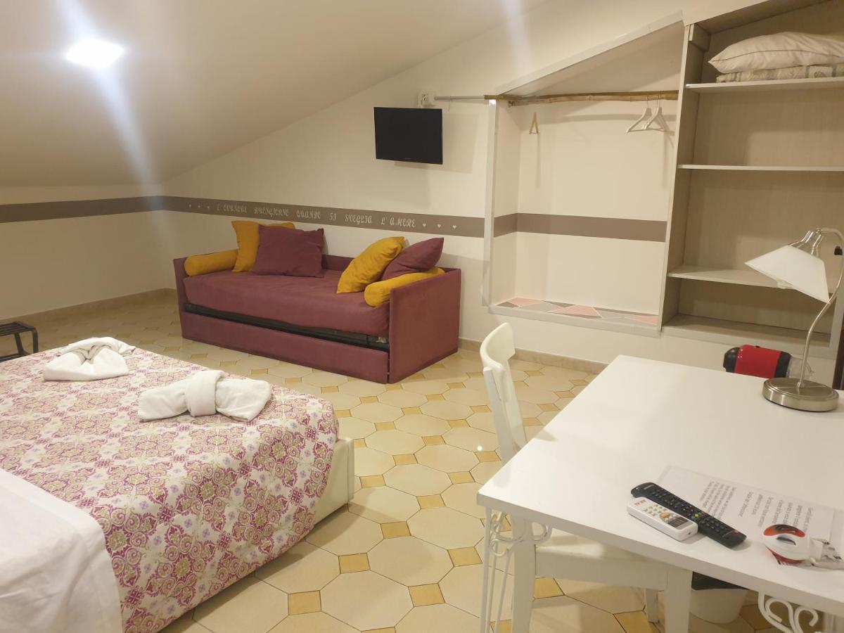 קטאניה Dimoramuri B&B מראה חיצוני תמונה